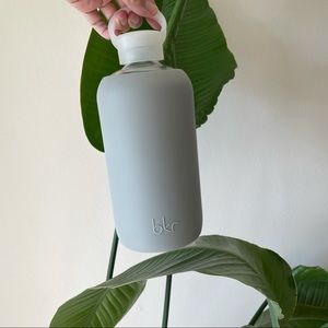 1 L bkr glass bottle with silicone cover & bkr cap